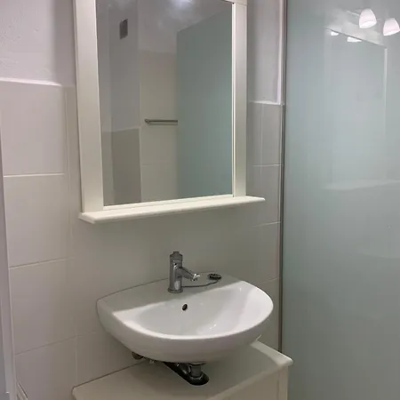 Cerca De La Playa Apartment *