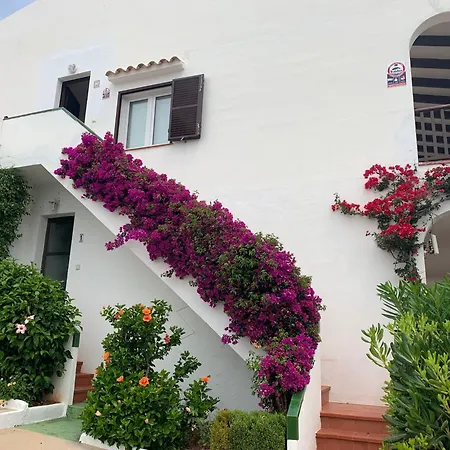 Cerca De La Playa Apartment